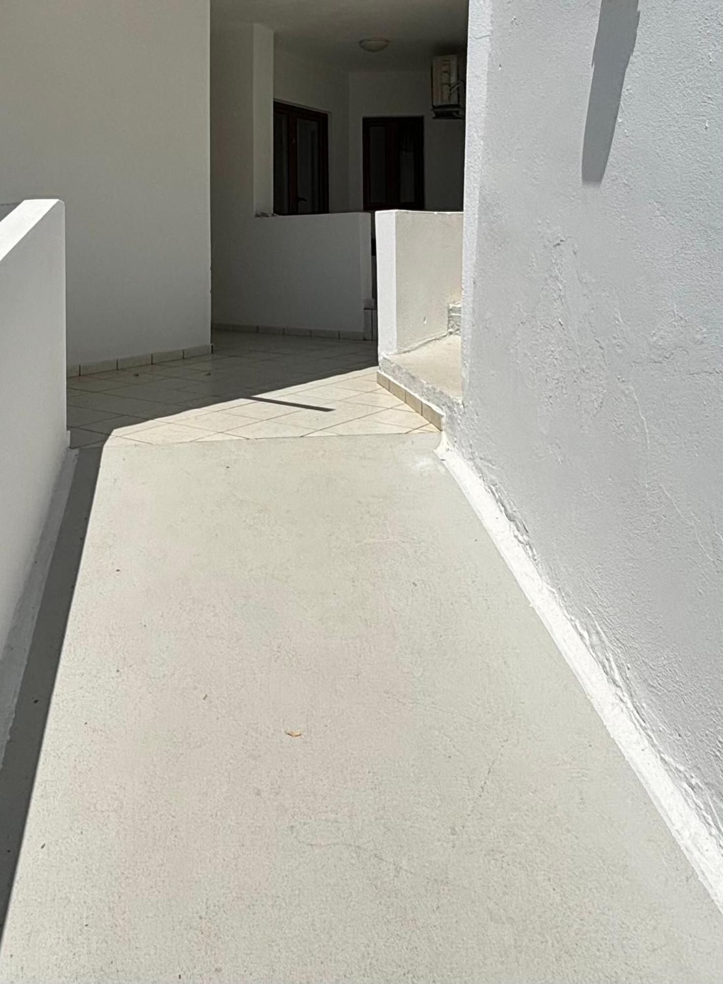 Hotel Zorbas Family House Troulos Exterior foto